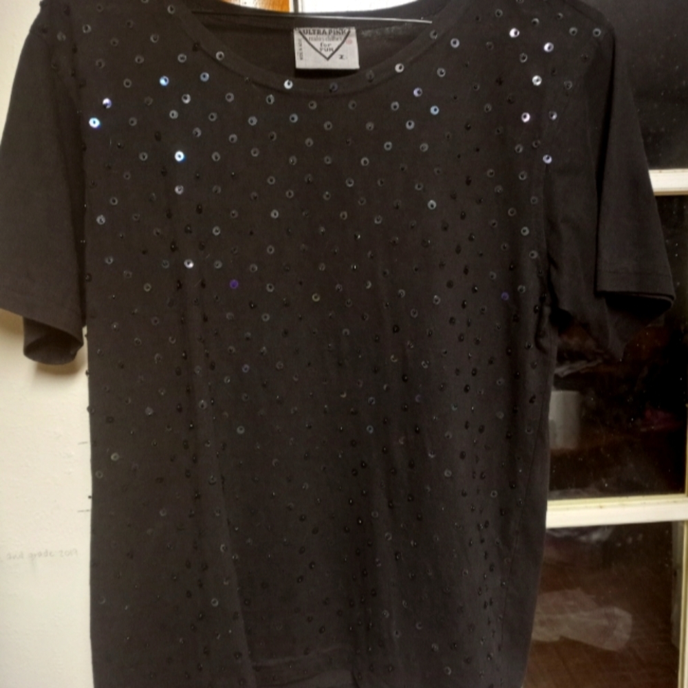 Small sequined shirt